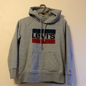 Levis sweater
